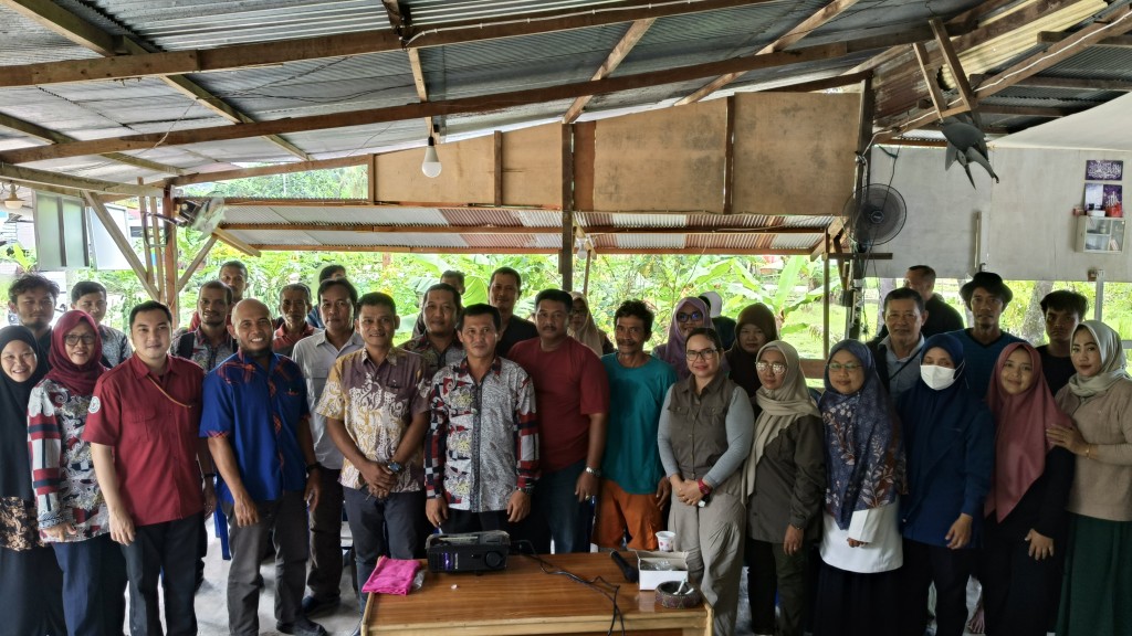 DINAS PERIKANAN SAMARINDA GELAR SOSIALISASI PENGELOLAAN MANAJEMEN KUALITAS AIR DI MUGIREJO