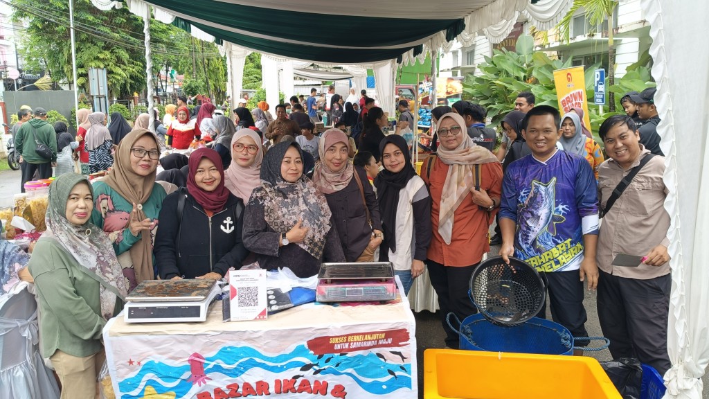 Dinas Perikanan Berpartisipasi Pada GPM (Gerakan Pangan Murah) Di Kec. Samarinda Ulu