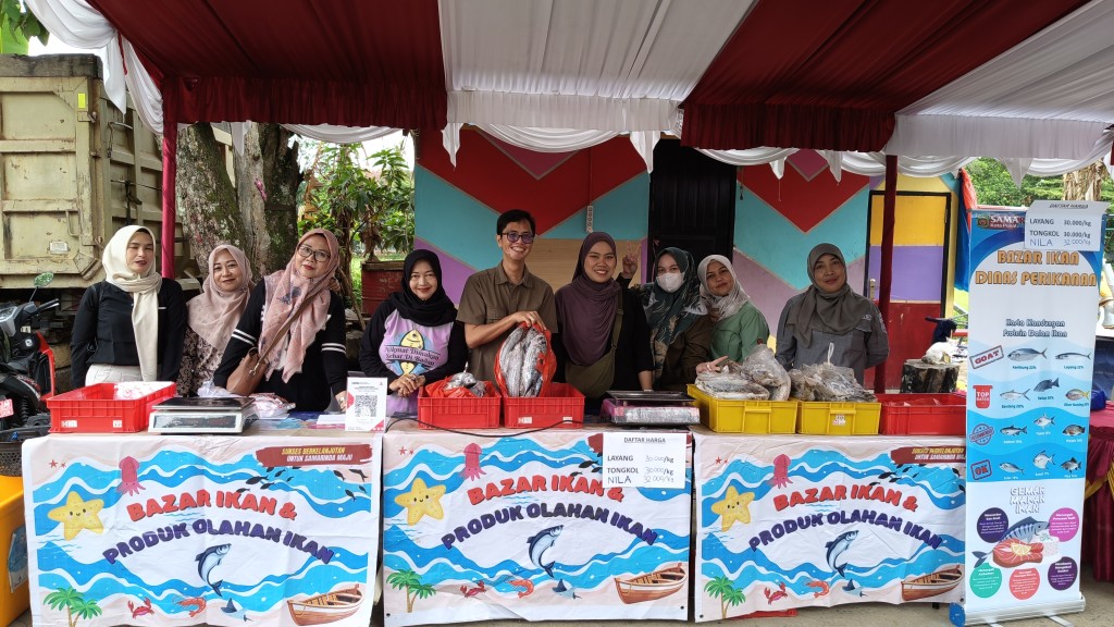 Dinas Perikanan turut berpartisipasi dalam kegiatan Gerakan Pasar Murah (GPM) yang dilaksanakan di Lapangan Bola Gerilya